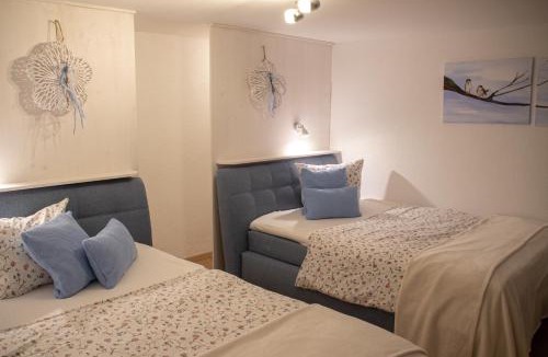 Lichtenhagen Apartment | Hof Timmermann - Spatzennest