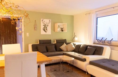 Lichtenhagen Apartment | Hof Timmermann - Spatzennest