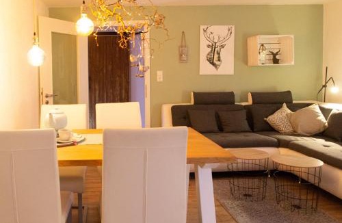 Lichtenhagen Apartment | Hof Timmermann - Spatzennest