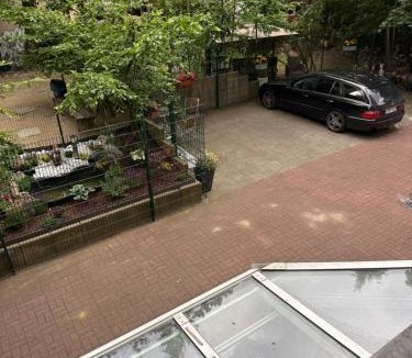 Gesundbrunnen Apartment | Hofblick Nest