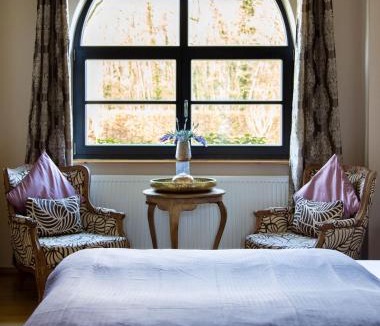 Westheim Bed & Breakfast | Hofgut Holzmuhle