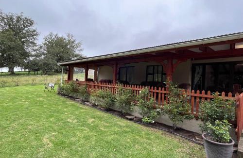 Katberg Apartment | Hogsback Misty Oaks Cottage