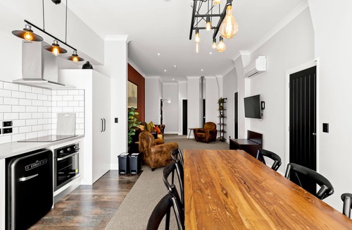 Hokitika Apartment | Hokitika Fire Station Boutique Accommodation