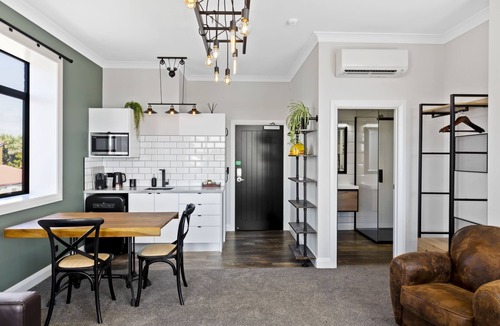 Hokitika Apartment | Hokitika Fire Station Boutique Accommodation