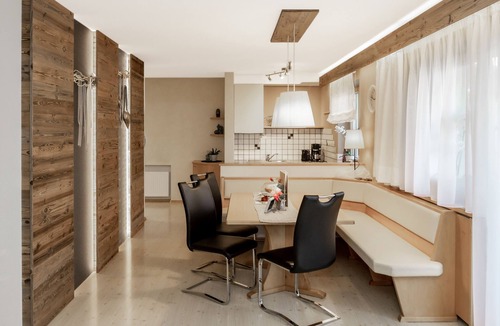 St. Pauls Apartment | Holiday Apartment "Apartment Wieser 1" with Mountain View, Heated Pool & Wi-Fi