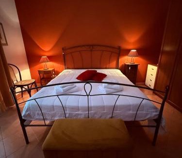 Albergheria Apartment | Hola Cathedral House