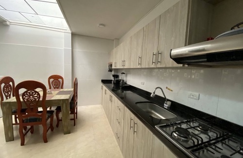 La America Hostel | HoLa Med
