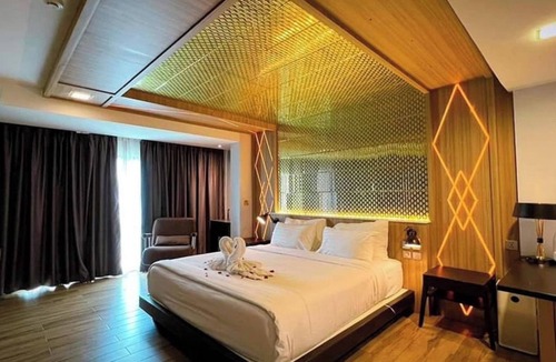 Phitsanulok Hotel | Holatel Hotel Phitsanulok