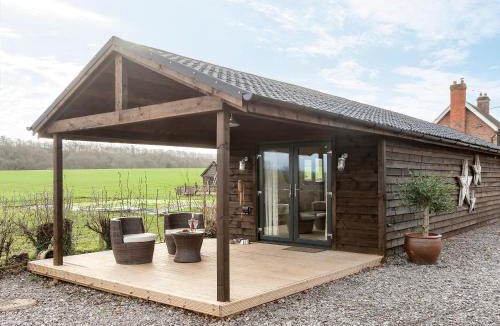 Gloucester House | Holders Cottage