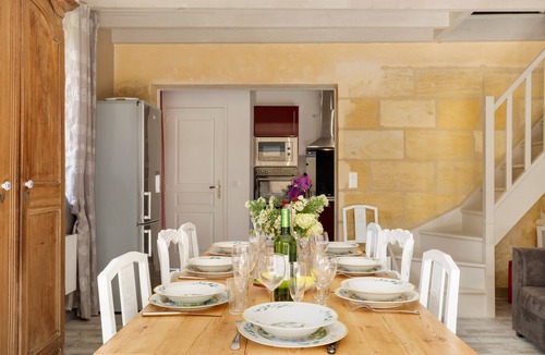 Petit-Palais-et-Cornemps House | Holiday home La Longère – Authentic stay in an organic vineyard near Saint-Émilion
