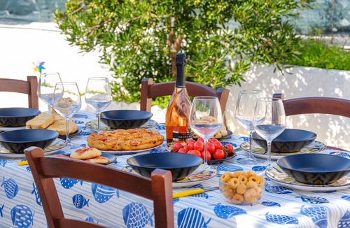 Nardo Villa | Holiday Accommodation "Villa Grecale" with garden and walking distance to the sea