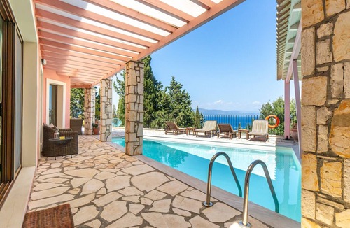 Ieromonachos Villa | Holiday Accommodation "Villa Faye"