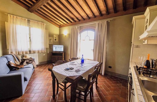 Monteverdi Marittimo Apartment | Holiday apartment Three-room apartment for 6 people