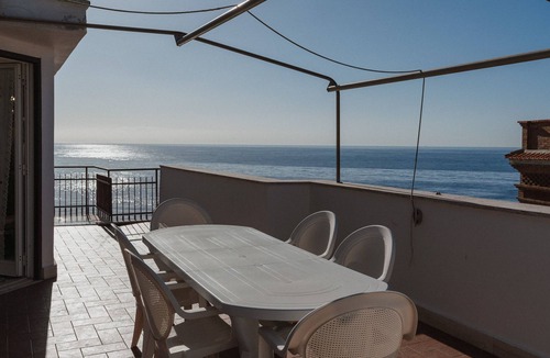 Santa Marinella Apartment | Holiday Apartment by the sea
