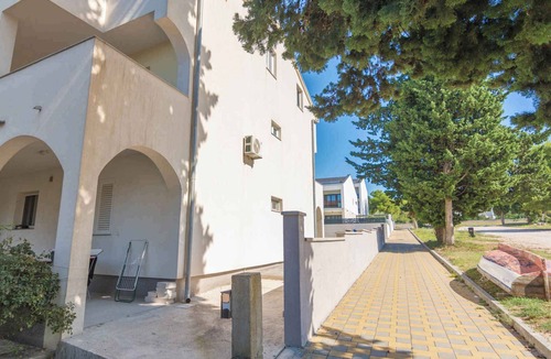 Biograd na Moru Apartment | Holiday apartment with air conditioning