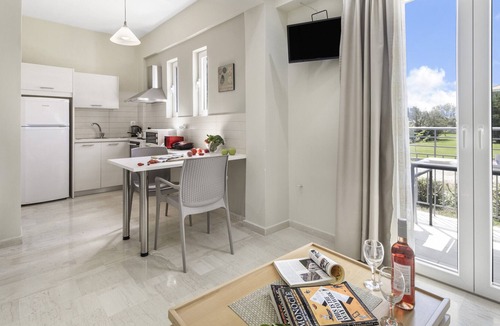 Vassiliki Apartment | Holiday Apartment 'Cosmos 4' close to the Beach with Shared Terrace & Wi-Fi