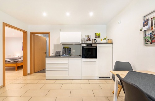 Hambuch Apartment | Holiday Apartment 'Eifel im Herzen' with Private Terrace, Garden & Wi-Fi