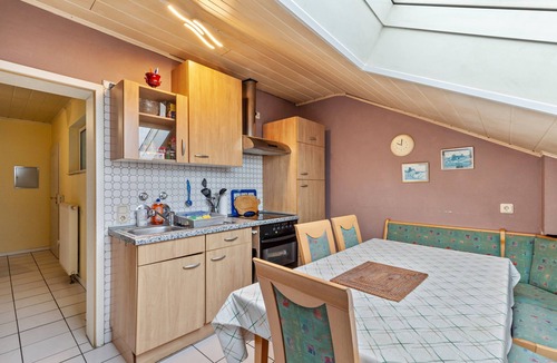 Wernborn Apartment | Holiday Apartment 'Gerlinde' with Shared Garden and Wi-Fi