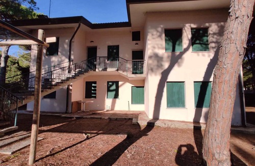 Eraclea Mare Apartment | Holiday apartment in a four-family house in a pine forest