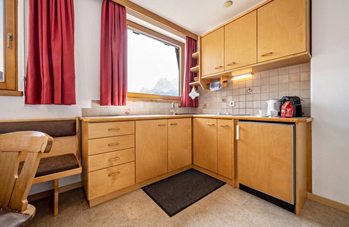 Sesto Apartment | Holiday Apartment "Manuel's App Watschinger - Enzian" with Mountain View, Balcony & Wi-Fi