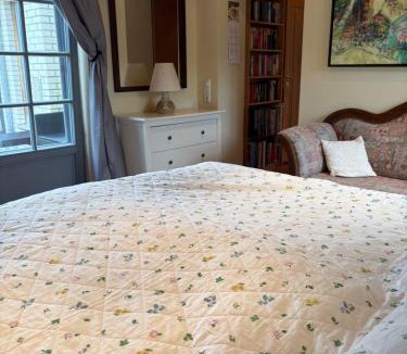 Wichmannsburg Apartment | Holiday apartment near Lüneburg with garden, fireplace & private entrance - up to 6 guests