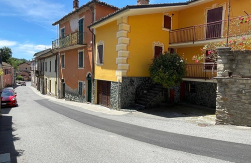 Trisobbio Apartment | Holiday apartment Trisobbio for 1 - 4 persons with 1 bedroom - Holiday apartment