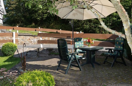 Nordenau Apartment | Holiday Apartment 'Zur Basemicke' with Private Terrace and Wi-Fi