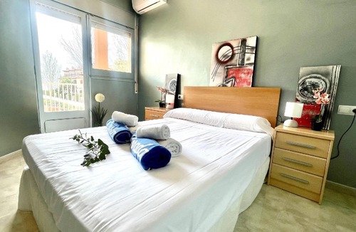 L'Hospitalet de l'Infant House | Holiday house Hospitalet del Infante for 1 - 8 persons with 5 bedrooms - Holiday home