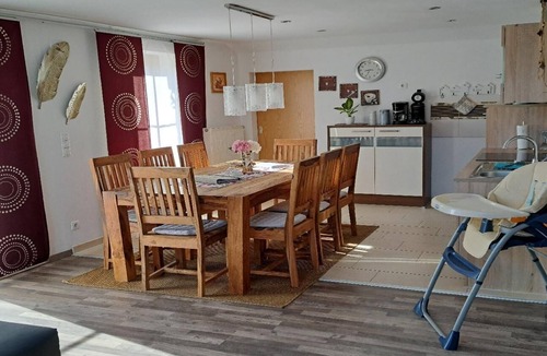 Arrach Apartment | Holiday flat 2 with large balcony