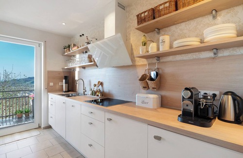 Kappelrodeck Apartment | Holiday flat "Panorama-Suite" with valley view, private garden and infrared sauna