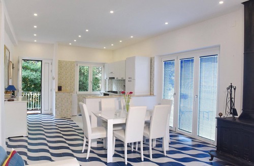 Castellabate Historic Centre Apartment | Holiday flat with sea view and large terrace