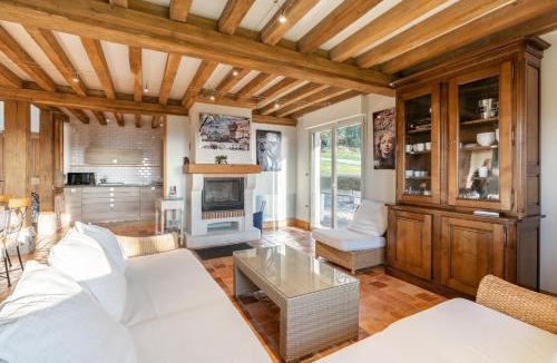 Saint-Samson-de-la-Roque House | Holiday home Le clos du phare