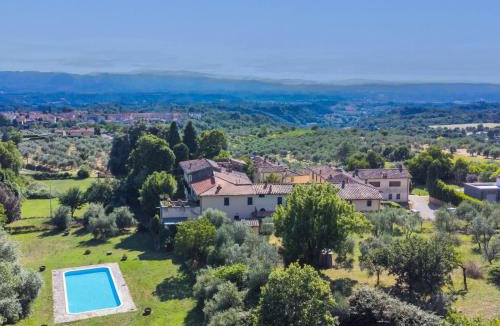 Castelfranco di Sopra House | Holiday Home Villa Mandri by Interhome
