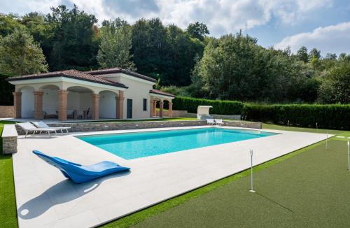 Settime House | Holiday Home Appendino by Interhome