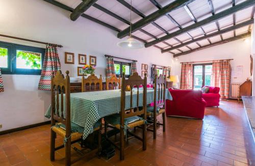 Colle di Val d'Elsa House | Holiday Home Bardeggiano - Caterina 4 - COL247 by Interhome
