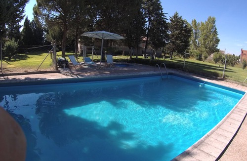 Cuellar House | Holiday Home 'La Casa De Arroyo' with Private Pool and Private Terrace