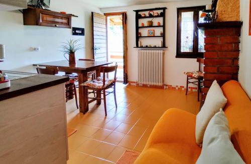 Peglio House | Holiday Home Giulia by Interhome