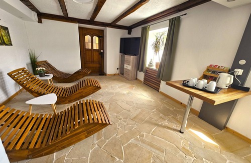 Nordenau House | Holiday Home Grimme | 350 m² | 18 Guests | XXL Play Hall | Hot Tub | Sauna
