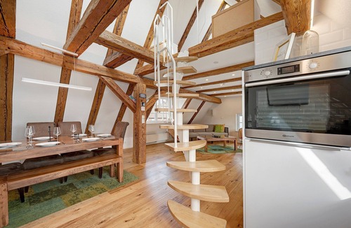 Lorch House | Holiday Home 'Historische Unterkunft 1 Und 2' with Wi-Fi