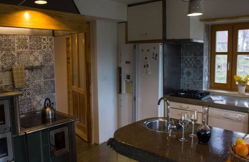 Presika House | Holiday Home in Bunjevci with Sauna & Garden