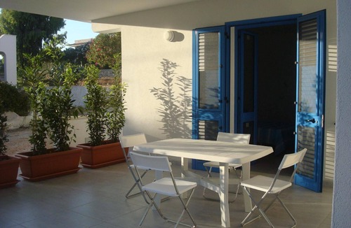 Marina di Felloniche House | holiday home "Felloniche" close to the sea