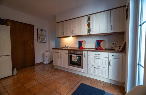 Brilon House | Holiday Home 'Jachthuus' in Nature, Fully Equipped, Exclusive, Large Garden, Sauna