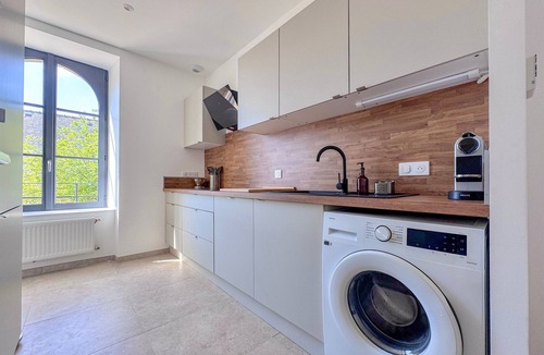 Guilvinec House | Holiday Home “Ker Lenevez - In the Heart of Guilvinec” with Private Terrace, Garden & Wi-Fi