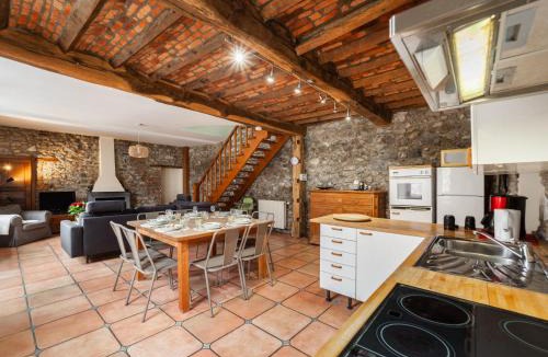 Thy-le-Bauduin House | Holiday Home La Bastide by Interhome