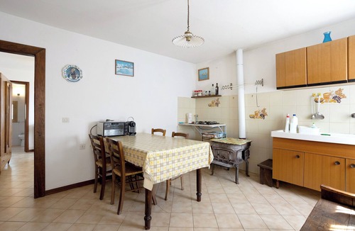 Mulazzo House | Holiday Home 'La Casina di Nella" with Mountain View, Shared Garden and Balcony