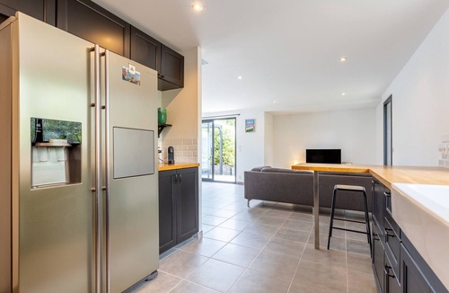 Fouesnant House | Holiday Home “La Maison Des Dunes – Beach & Bikes” with Private Terrace, Garden & Wi-Fi