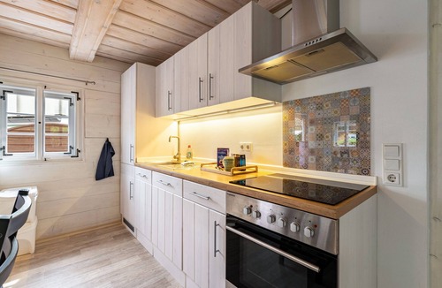Cunewalde House | Holiday Home 'Oberlausitz With 160sqm' with Shared Terrace, Garden, and Wi-Fi