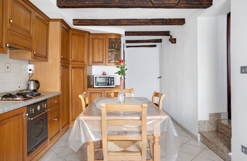 Dronero House | Holiday Home 'Pin E Cele' with Mountain View, Private Terrace and Balcony