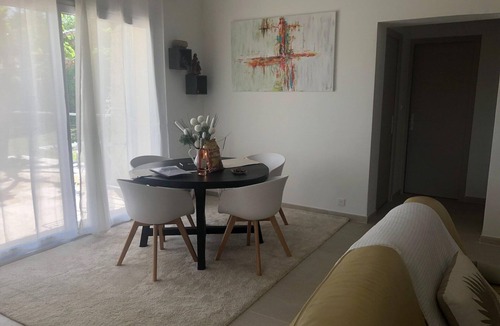 Cereste House | Holiday Home Provence with Pool