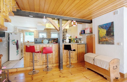 Muritz House | Holiday Home 'Rustikales Ferienhaus' with Private Terrace, Wi-Fi and Air Conditioning